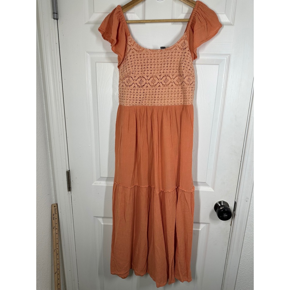 Sincerely Jules Dress Womens Medijm Crochet Lace Smocked Tiered Boho Maxi Dress